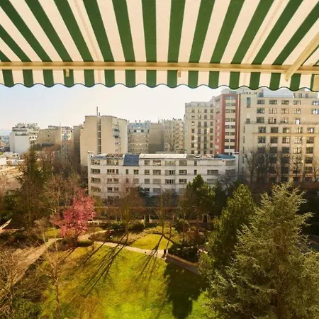 Rare Pearl With A View Of The Eiffel Tower Daire Paris